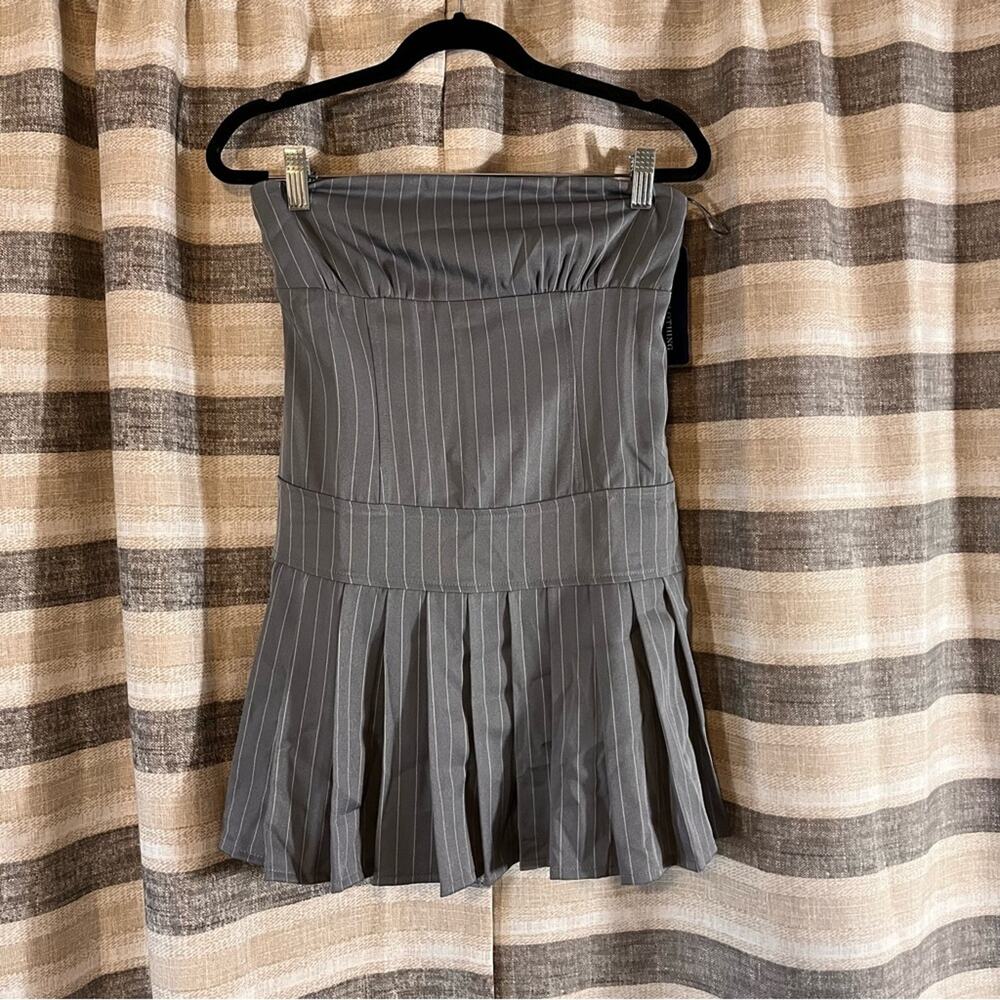 One Clothing Gray And White Pine Stripe‎ Strapless Dress Size Small